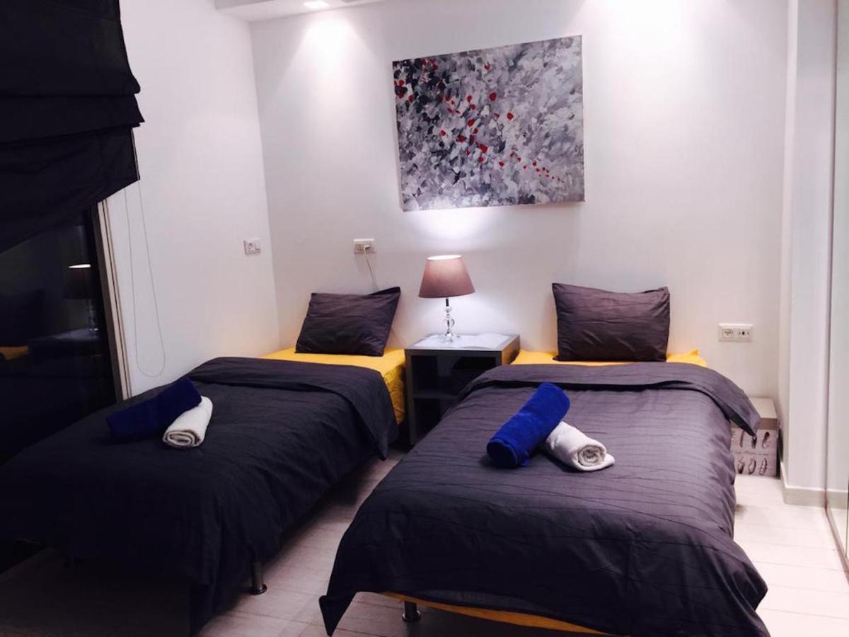 Regency Residence With Pool - Next The Beach Herzelia 外观 照片